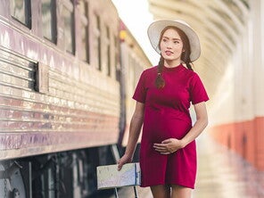 Perhatikan 4 Hal Ini Bila Mam Ingin Melahirkan di Kampung Halaman Perhatikan 4 Hal Ini Bila Mam Ingin Melahirkan di Kampung Halaman