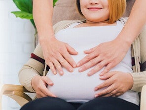 Pijat untuk Ibu Hamil Pijat untuk Ibu Hamil